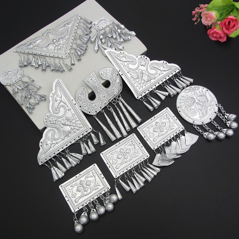 Product Introduction of Phiến hoa văn miêu cương kèm chuông nguyên liệu làm trang sức phụ kiện dân tộc phong cách miêu tộc cosplay cổ phục 6