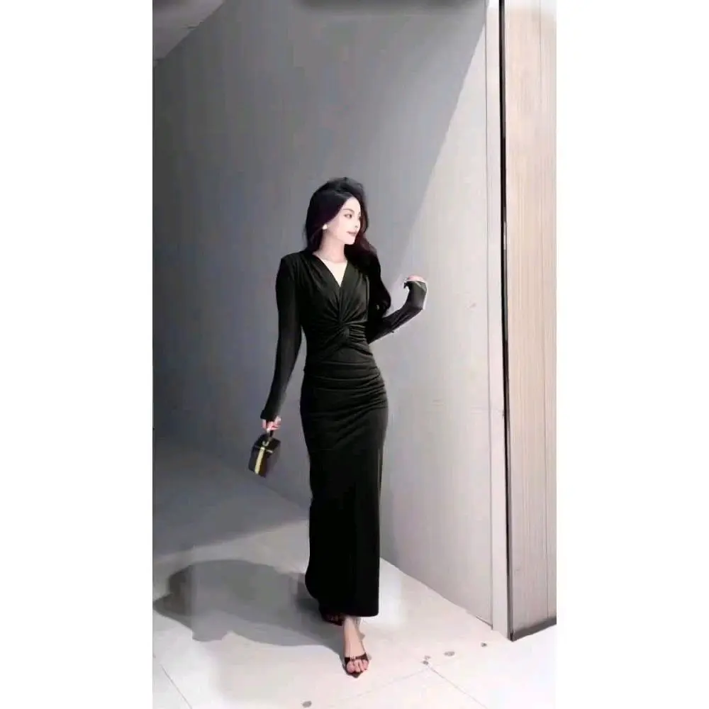 đầm bodi xắn xẻ tim dáng đuôi cá ôm gọn thanh lichh 63kg-80kg