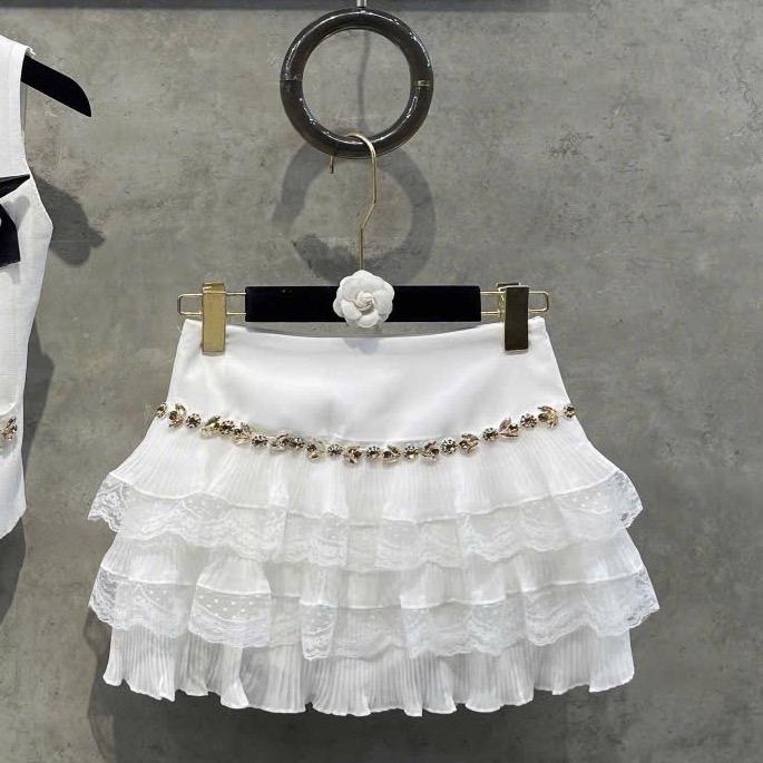 Chân váy ren đường đá QCCC