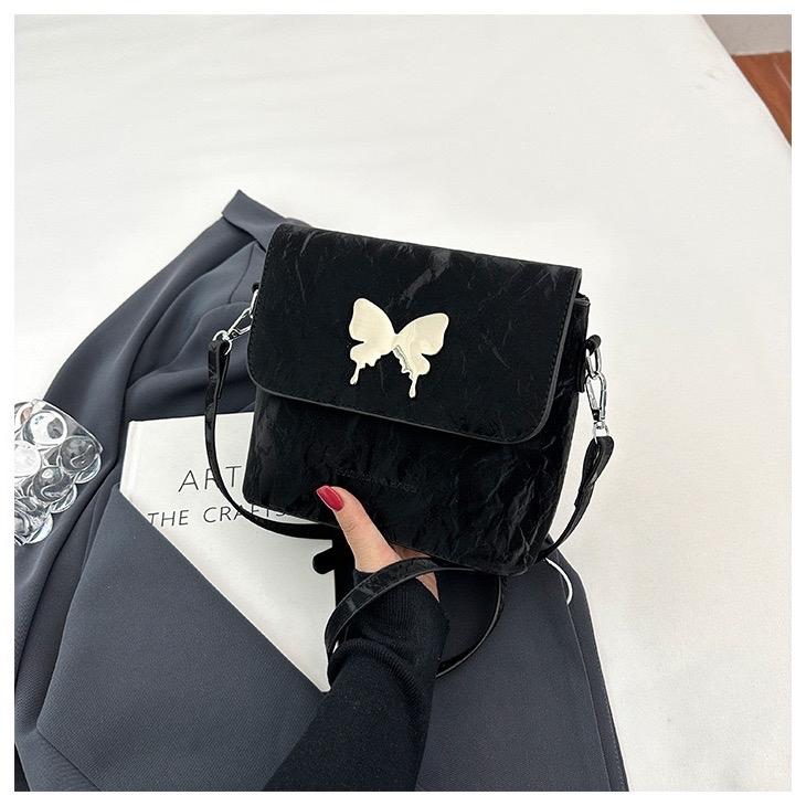 túi tag charm bạc hình cánh bướm thời trang size 20x20cm 0