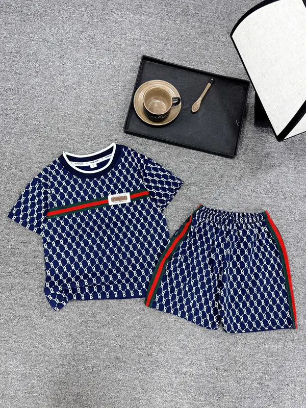 [CT47] Bộ cotton in hình chữ b nhỏ cho bé trai chất cotton mềm mịn size từ 10-39kg 1