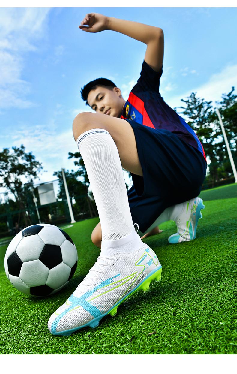 Product Introduction of （SIZE 33-45）Ready Stock Unisex Plus Size Football Shoes Outdoor Futsal Soccer Shoes Non-slip Training Shoes 24