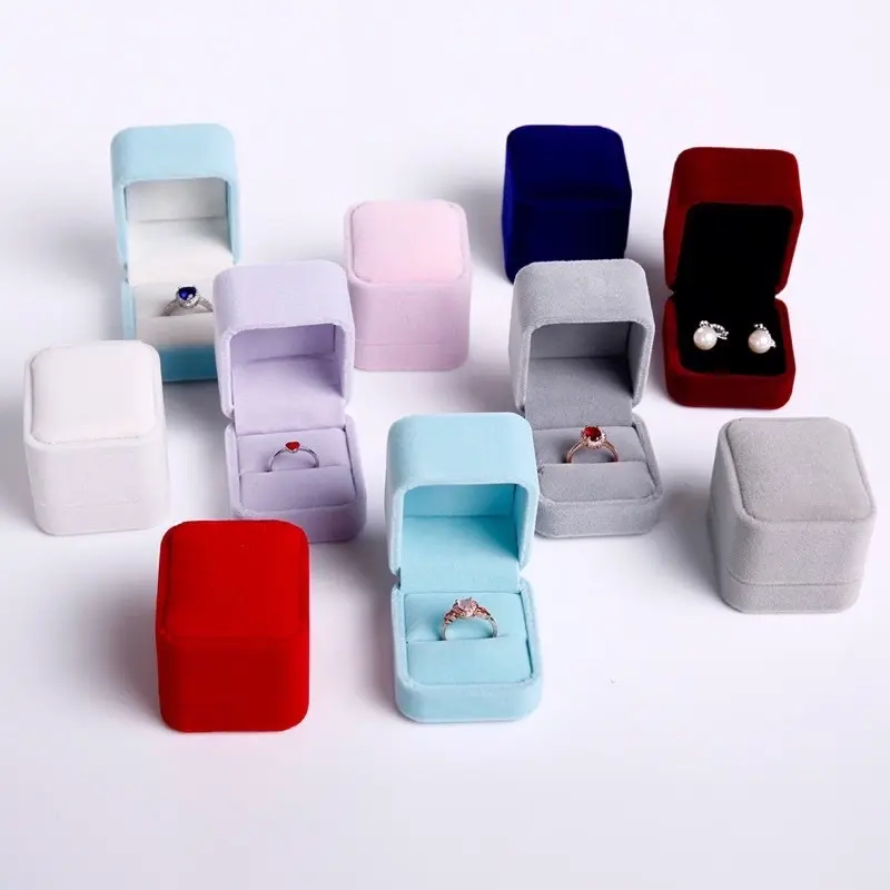 Hộp nhung Đựng Nhẫn Cưới/ Đồ Trang Sức Bằng Vải Nhung Sang Trọng - hộp nhẫn _ helen silver