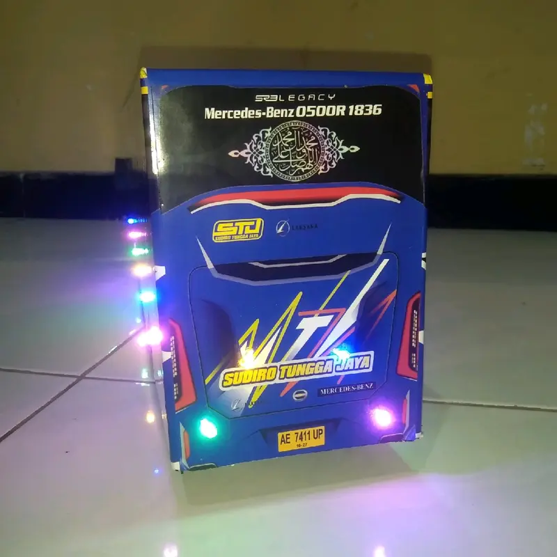 Miniatur bus telolet Basuri  DRAKA Lampu Toy 3