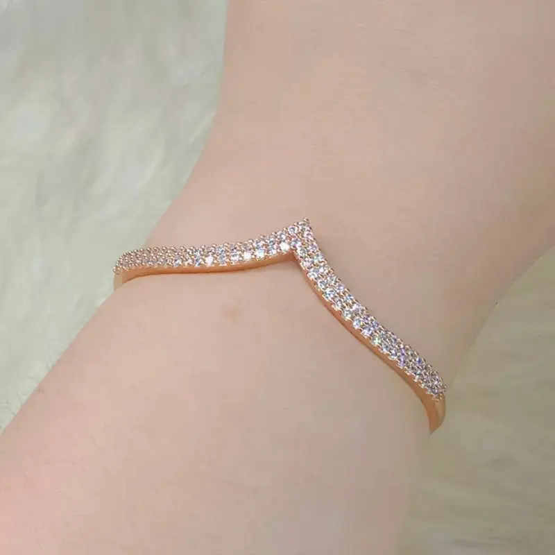 [ Beli 2 Produk Apapun Gratis 1 ] La Vienne - Florence - Gelang Bangle Titanium Wanita Anti Karat Aesthetic - Perhiasan Perempuan Elegan Mewah 0