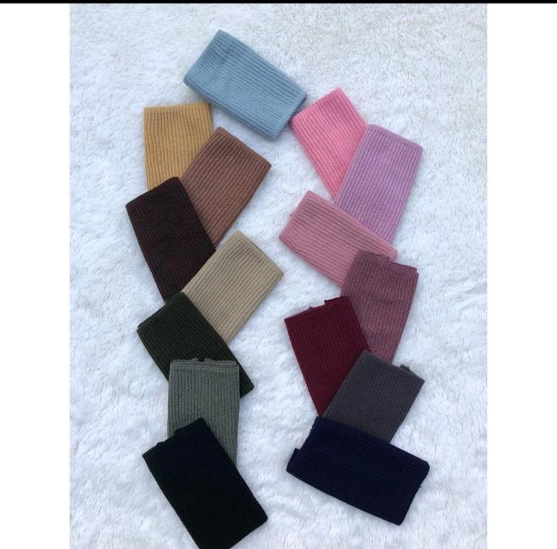 Product Introduction of Inner Rajut Kerudung Segi 4 1