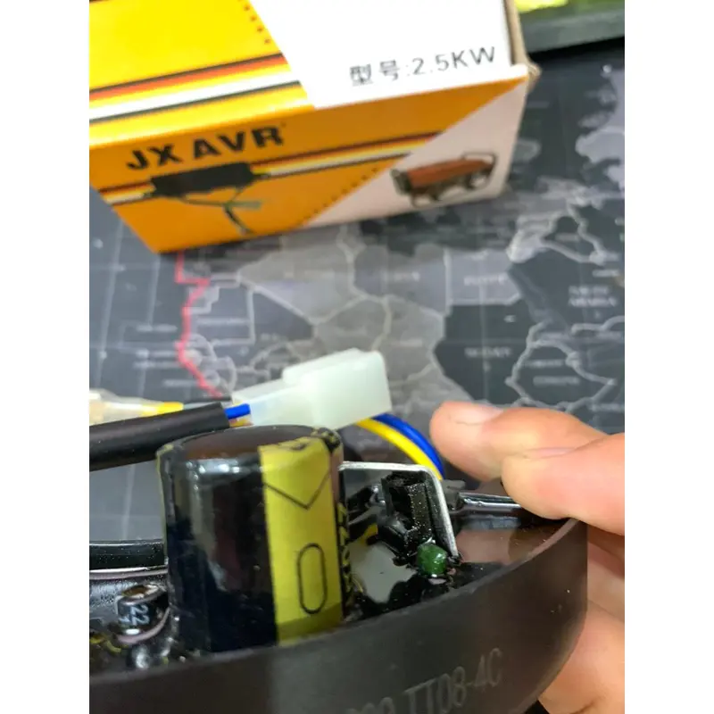 [Ảnh thật] AVR máy phát điện 2,5kw - AVR máy phát điện vỏ nhựa 6 dây 4