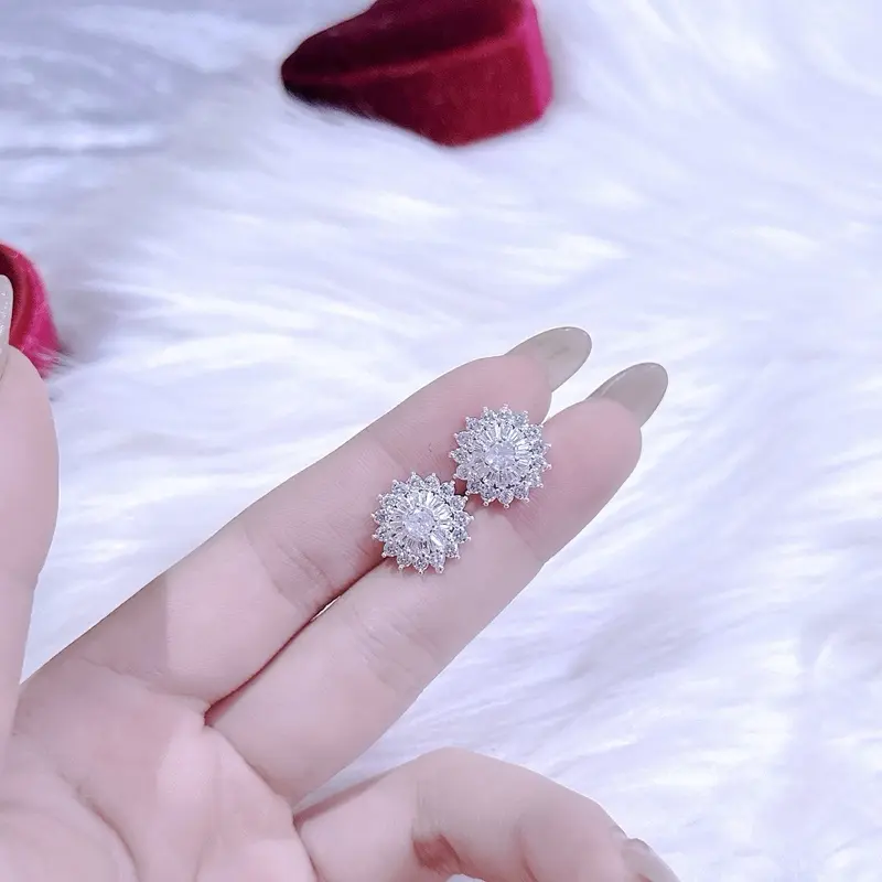 Dây chuyền, khuyên tai bạc nữ LoPa dáng hoa mai nhẹ nhàng sang chảnh 1