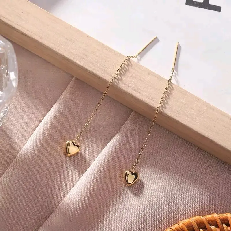 Anting Titanium Wanita Hati Juntai Simpel 1102 4