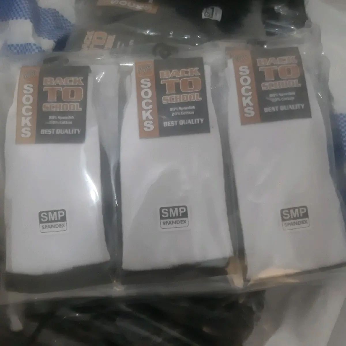 Kaos Kaki sekolah SMP hitam putih selusin