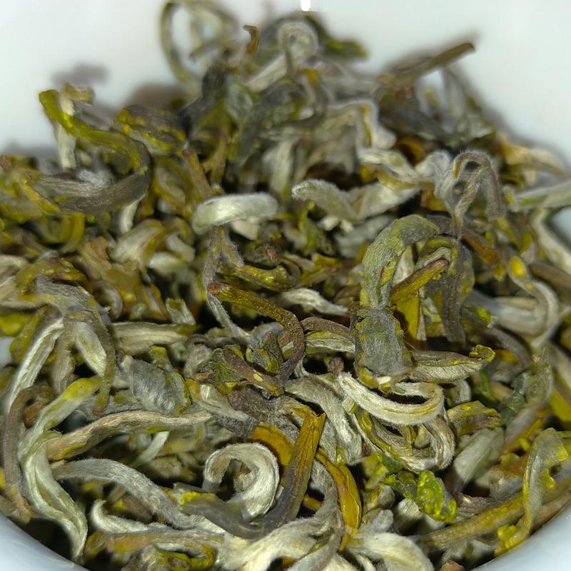 Trà Xanh Shan Tuyết Loại Đặc Biệt , bồi hỏa ( vị trà Đậm Đà , hậu vị ngọt mượt , dầy vị , béo ngậy , vị trà chát nhẹ , cam ngọt , thơm hương cốm hòa quyện hương hoa lan ) Nước Trà Tea Chè túi