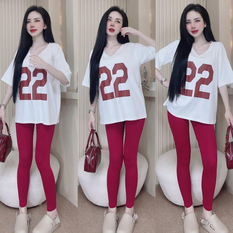 S22 - Set 2 Món Quần Ôm + Áo Số 22 Cổ Tim Nữ