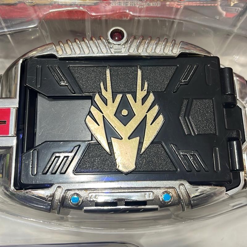 (2nd) Vbuckle DX kèm 3 deck cơ bản có box có trầy xước thanh lý Kamen Rider Ryuki 1