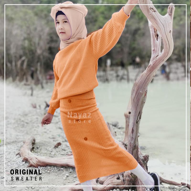 Sweater Rajut Selelan Anak Perempuan 0