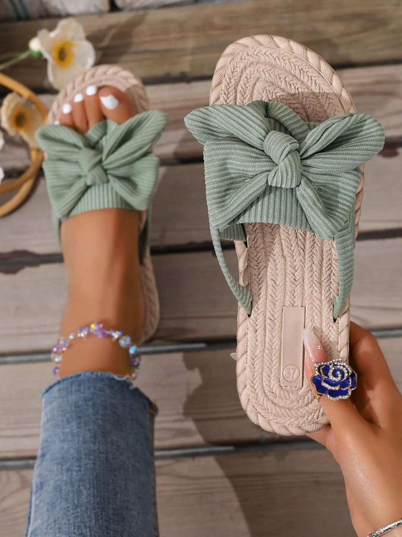 Women's Fashionable Bowknot Design Slides, Casual Comfortable Green Flat Slippers for Beach, Non-slip Flat Sandals for Indoor & Outdoor Wear, Walking Shoes, Footwear
