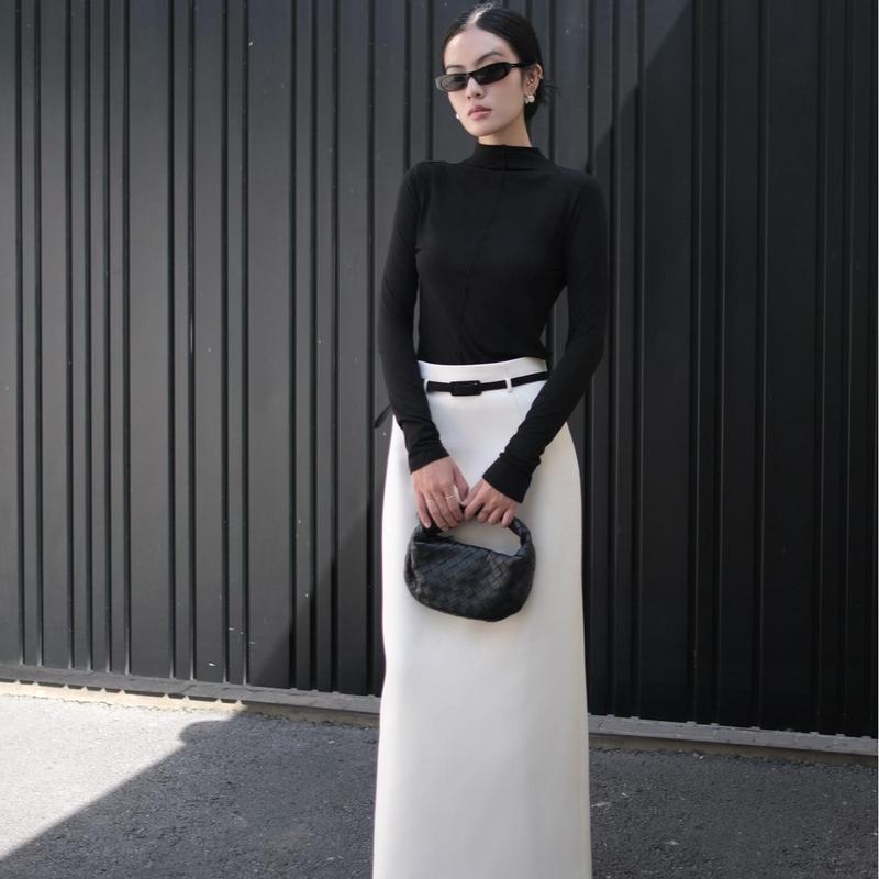 WHITE ANT Chân Váy A Dáng Dài Nữ Thiết Kế Cao Cấp Tặng Kèm Dây Đai Màu Đen Trắng