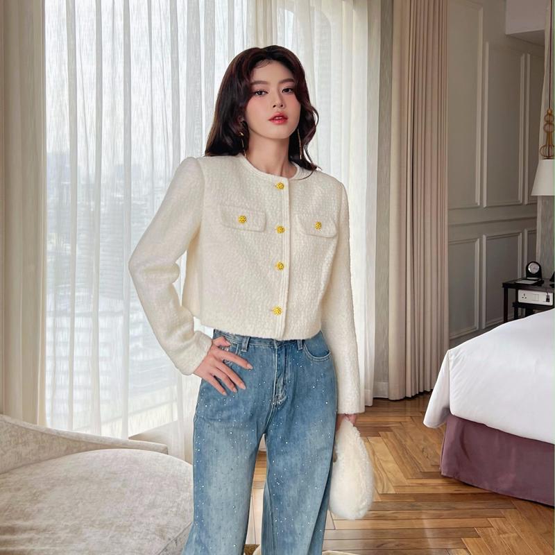 [VEO'S] Bohi Coat - Áo Khoác Dạ Lông Cừu Veo's Thiết Kế Croptop Dáng Ngắn Dài Tay Nữ Mùa Đông Đính Khuy Vàng Đồng Màu Kem & Xám