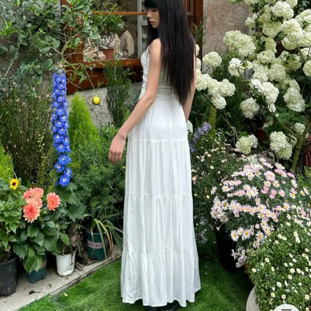 Chân váy trắng đen 4 tầng freesize Women