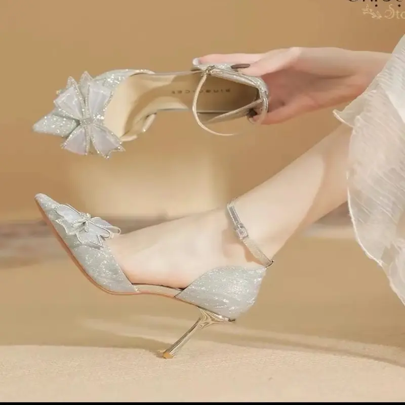 Giầy cao gót nữ săm bô bít mũi bít gót chất liệu lụa kim sa phối nơ cánh tiên viền xoàng sang trọng êm mềm gót cao 7 p và 9 p 4