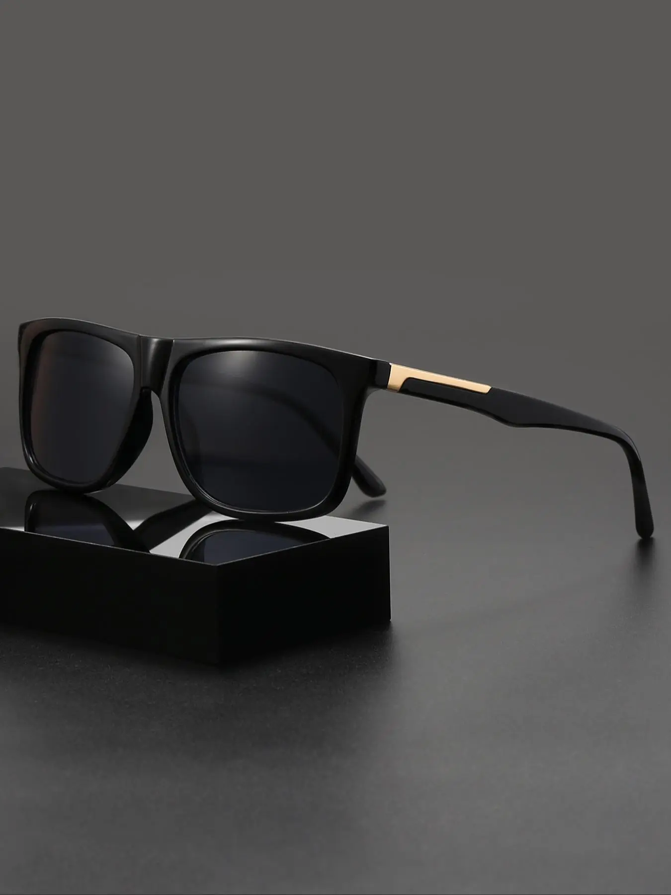 Unisex Simple Style Square Frame Sunglasses, Trendy Casual Sunglasses for Everyday Use, Fashion Accessories for Outdoor Activities