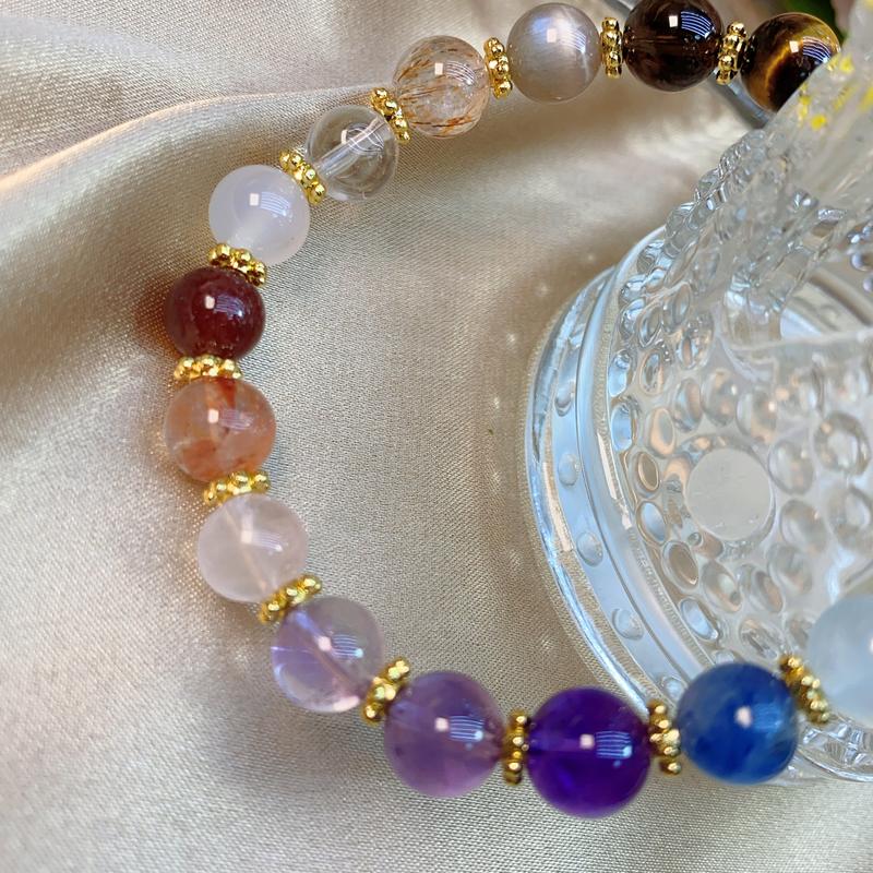 Product Introduction of Natural Crystal Bracelet Black Gold Super Yellow Tiger Eye Stone Bracelet Aquamarine Fashionable Lady's Wristlet 3