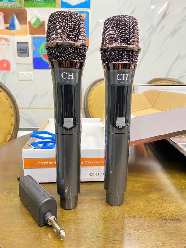 Micro Đa Năng Cao Cấp CH-68 Set tần số, Tăng giảm Vol , chống hú, Pin Sạc, dùng cho các loại loa kéo, Âmli, mixer, vang số...