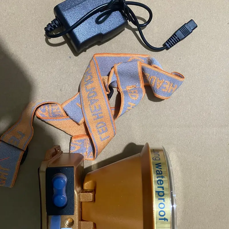 Đèn pin đội đầu K33 chiếu xa chống nước pin bền 1