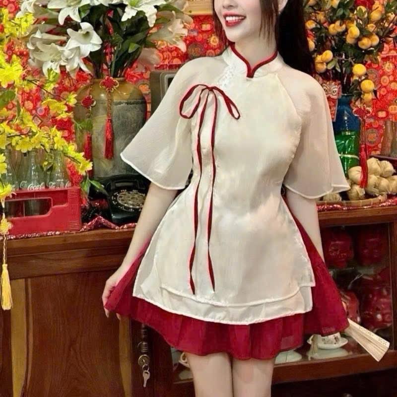   DEAL TỐT  Sét Váy Tết Gồm : Áo Cách Tân Cổ Tàu Xẻ Vạt Thắt Nơ + Chân Váy Đỏ Xoè Cực Xinh 
