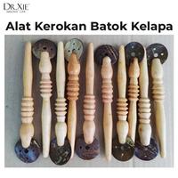 Gambar Alat Pijat Tusuk Kerok Batok Kelapa / Alat Kerikan /Alat Kerokan Kerik Badan Punggung Batok Kelapa Koin dari Dr Xie Healthy Life Kota Administrasi Jakarta Timur 5 Tokopedia