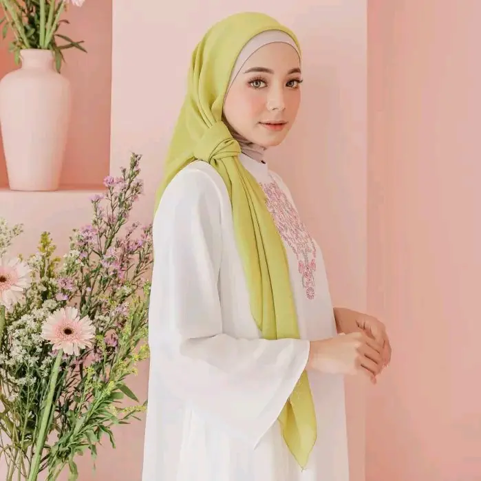 Hijab Segiempat Bella Square New Warna Best Seller Pollycotton Premium 110x110cm - Polycotton, Muslim, Basic, Lembut, Nyaman 6