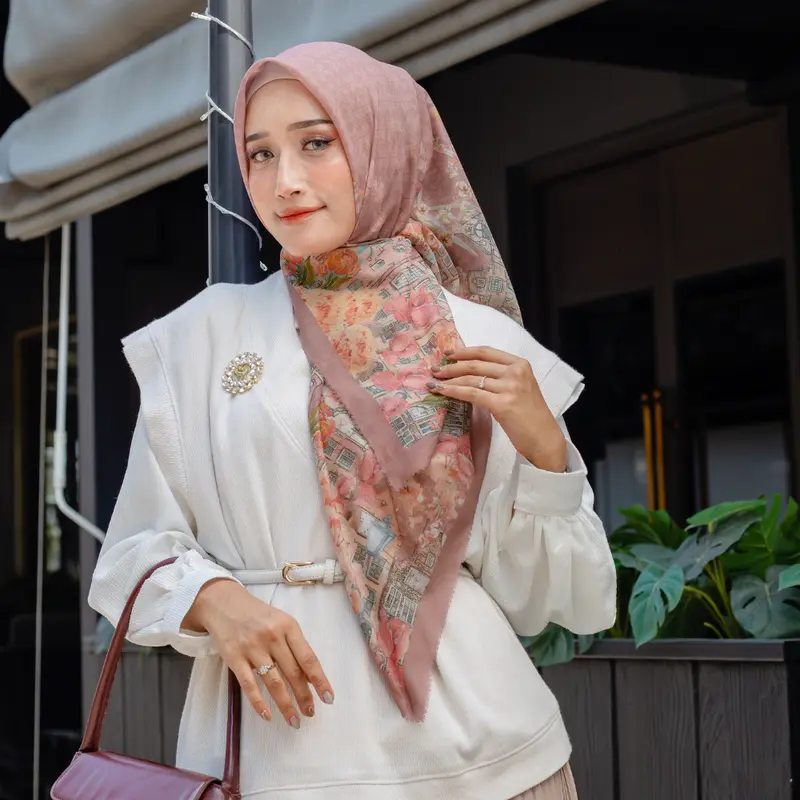 Amsterdam Renew Series ShasaScarves Hijab Motif Segiempat Premium 7
