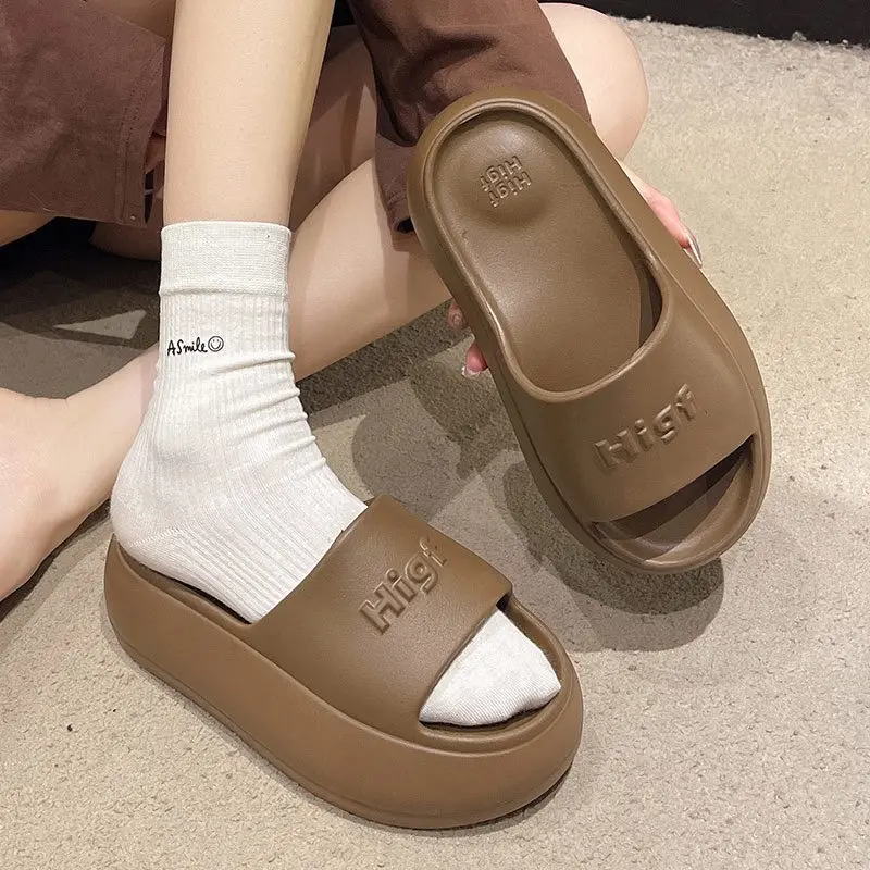 Dép bánh mỳ nữ mẫu mới 2025 đế cao 6.5cm chất liệu Eva mềm phong cách trẻ trung