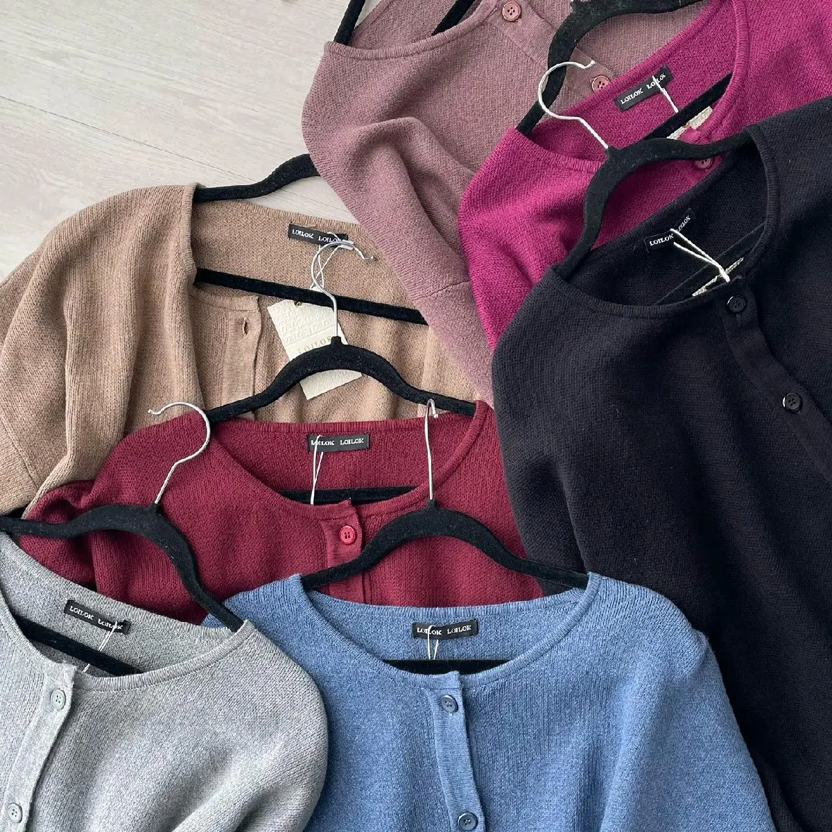 CARDIGAN SIMPLE LOILOK OUTFIT. SWEATER CARDIGAN
