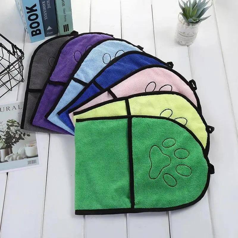 Quick-drying Dog Bath Towel Dog Towel for Dogs Bathing Strong Absorbing Water Pet Drying Towel Blanket with Pocket Pet Supplies