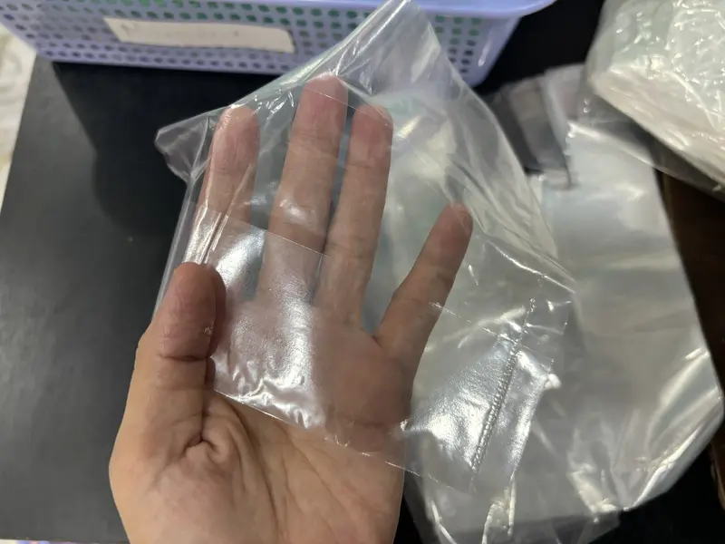 bán lẻ 100g TÚI BÓNG MỠ ZIN MÀU TRẮNG, HÀNG ĐẸP KHÔNG HÔI DẺO DAI ĐỰNG THỰC PHẨM, TÚI NILON CÁC LOẠI 5