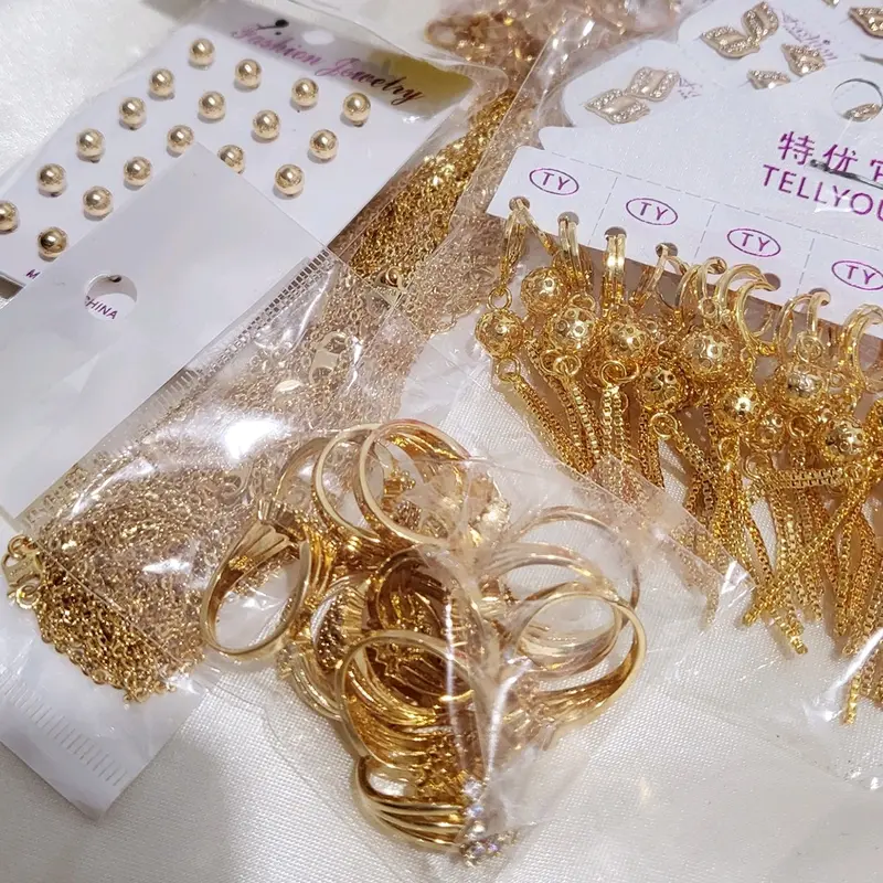 Beli 2 bebas pilih kalung gelang anting 0
