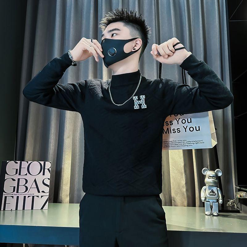 Product Introduction of Black Sweater Men's Fashion Brand Half-High Collar Inner Match Cotton Knitwear 2024 New Autumn and Winter Trends Versatile Knitted Bottoming Shirt Closed 11