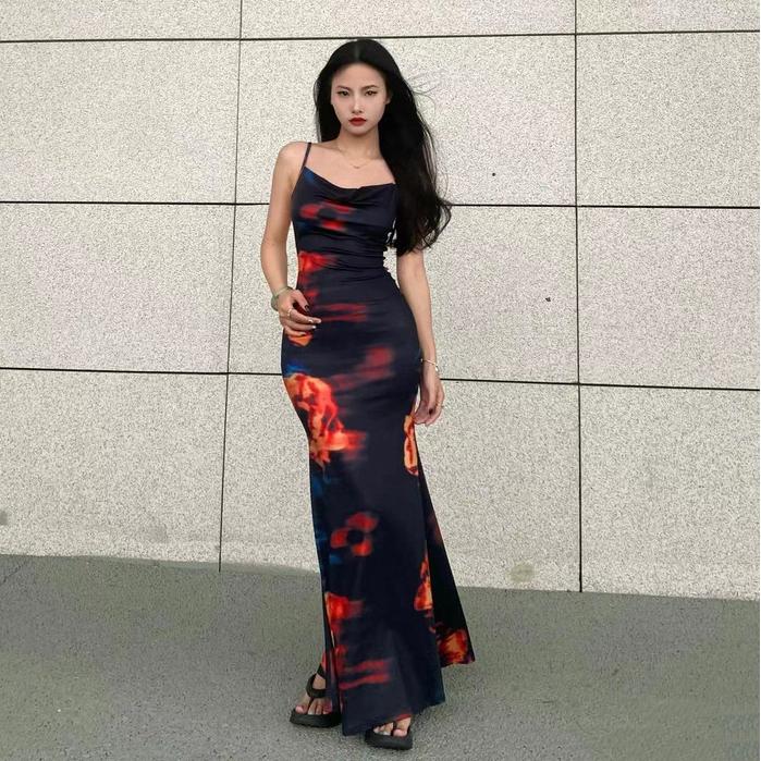 5805 đầm đen hai body bigsize 2 dây đi tiệc sang chảnh đầm cúp ngực hack hở lưng hoa nhí dáng dài