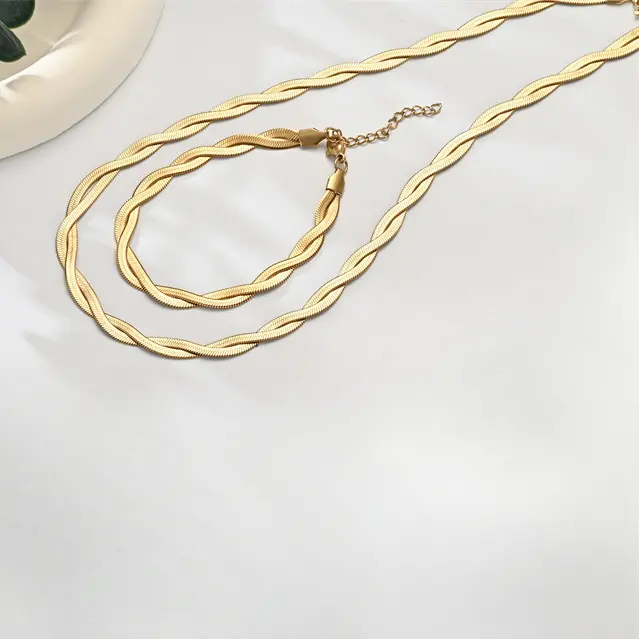 Necklace Bracelet Two-Piece Twist Titanium Steel Bracelet and Necklace Set Cross Winding European and American Style Choker Personality Design Bright Plated 18K Jewelry
