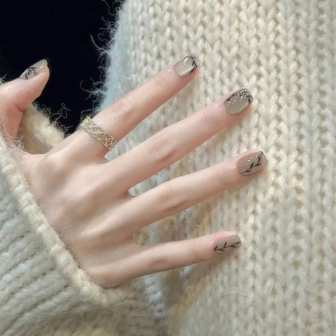 [30 Pieces] New Chinese Bamboo Leaf Cat Eye Wear Nail Fake Nail Tip Short Ins White Nail Sticker Detachable