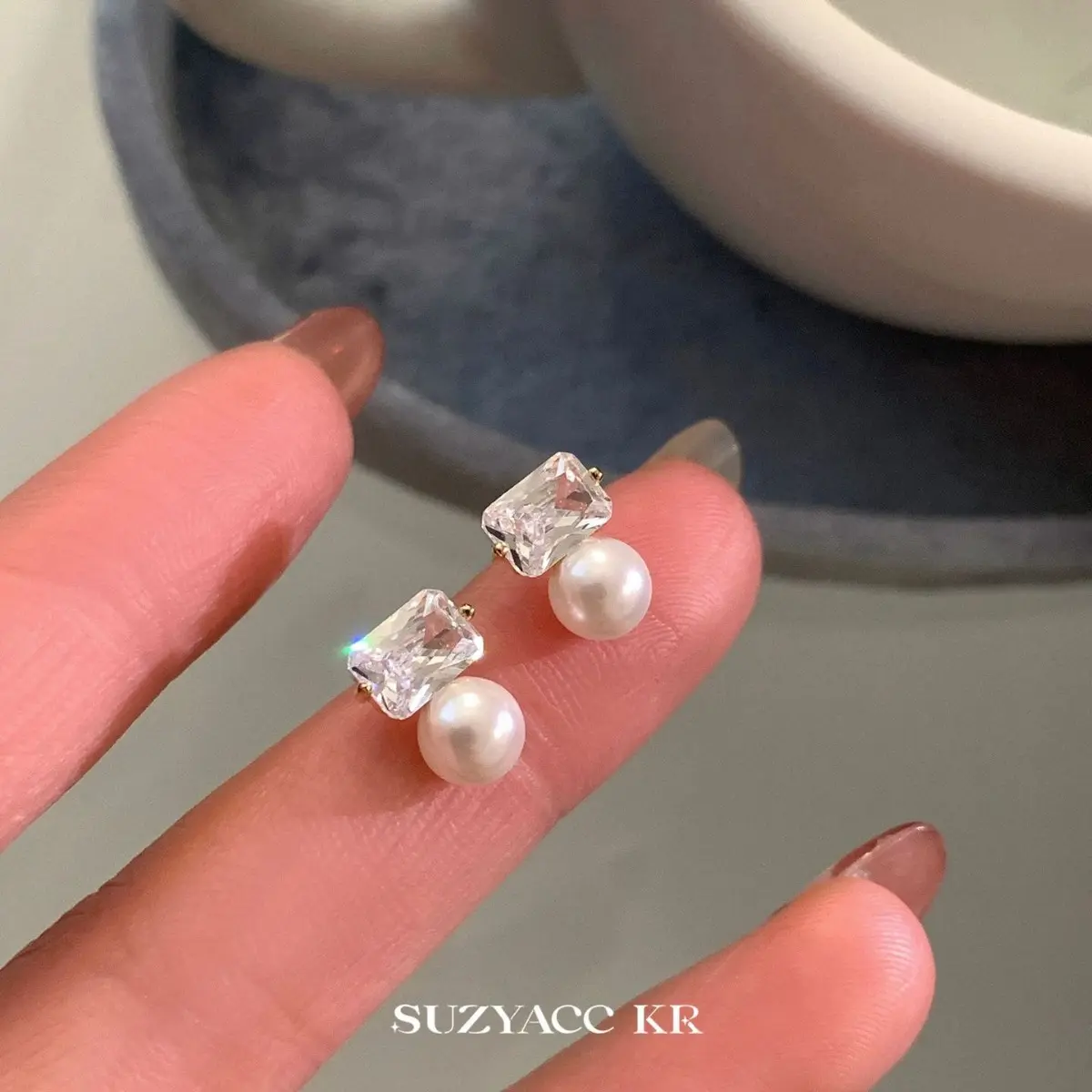 Sterling Silver  Square Pearl Earrings 2024 New Popular Earrings Summer Light Luxury Temperament Advanced Earrings for Women
