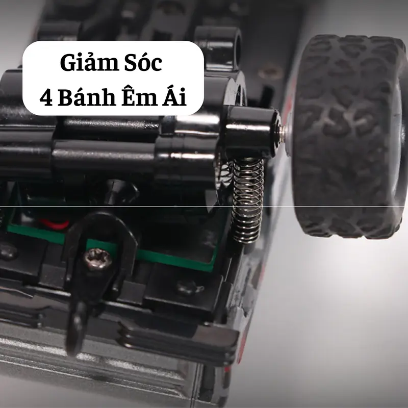Xe Bán Tải Địa Hình Mini Tỉ Lệ 1:64, Không Bị Trùng Sóng, Có Giảm Sóc 4 Bánh, Khung Vỏ Hợp Kim Chắc Chắn, Có Đèn Trước Đèn Sau Đèn Gầm Với 3 Nấc Tốc Độ, Leo Dốc Cực Khỏe 7