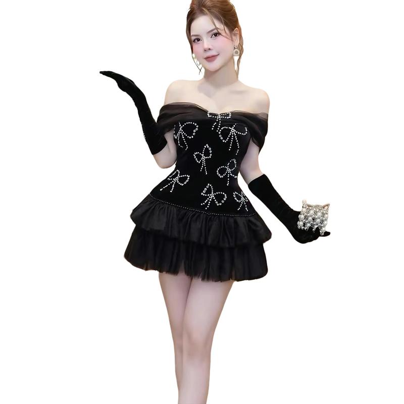 Đầm Dress Nữ Thiết Kế EMME V1872 Trễ Vai Nhung Phối Voan Lưới Tà Bồng Xòe Dáng Ngắn Cách Điệu Màu Đen