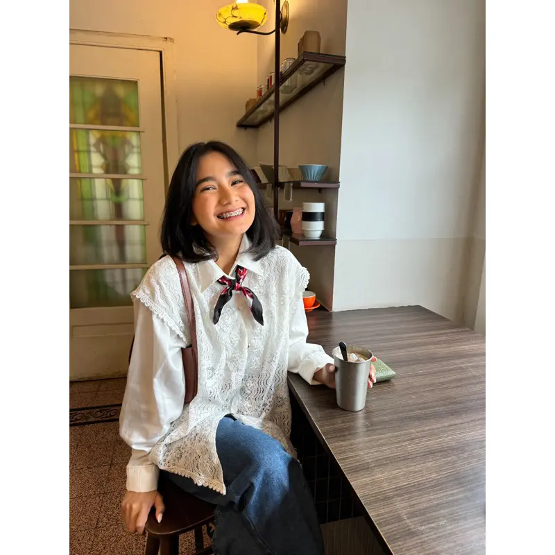 PROMO - Avea Outer | Outer Rompi | Outer Kebaya Modern | Vest Brukat PROMO - Avea Outer | Outer Rompi | Outer Kebaya Modern | Vest Brukat