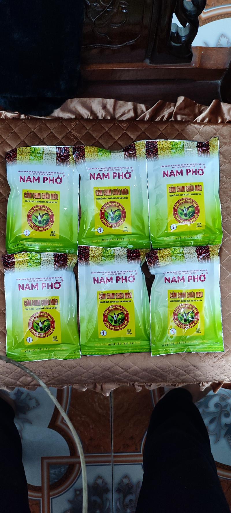 Product Introduction of Mua 5 Tặng 1 Cám Nam Phở 1 Cho Chim Chào Mào - Sản phẩm Tốt Cho Chim Cảnh 1