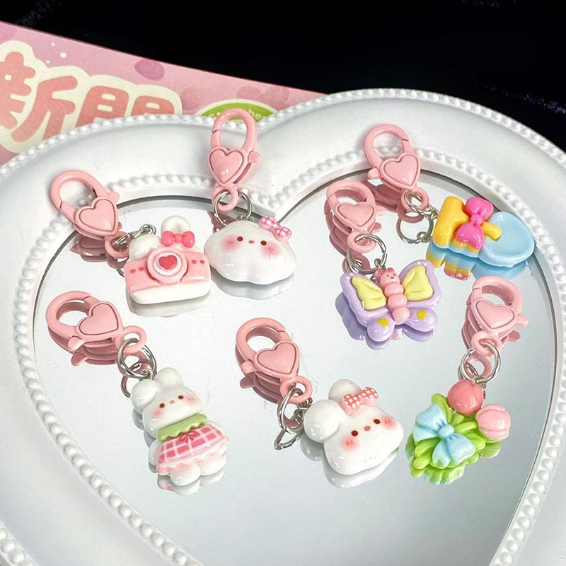 Product Introduction of Kawaii Cartoon Rabbit Keychain Cute Fashion Bow Flower Keyring Creative Backpack Pendant Decoration Accessories Couple Gifts 13