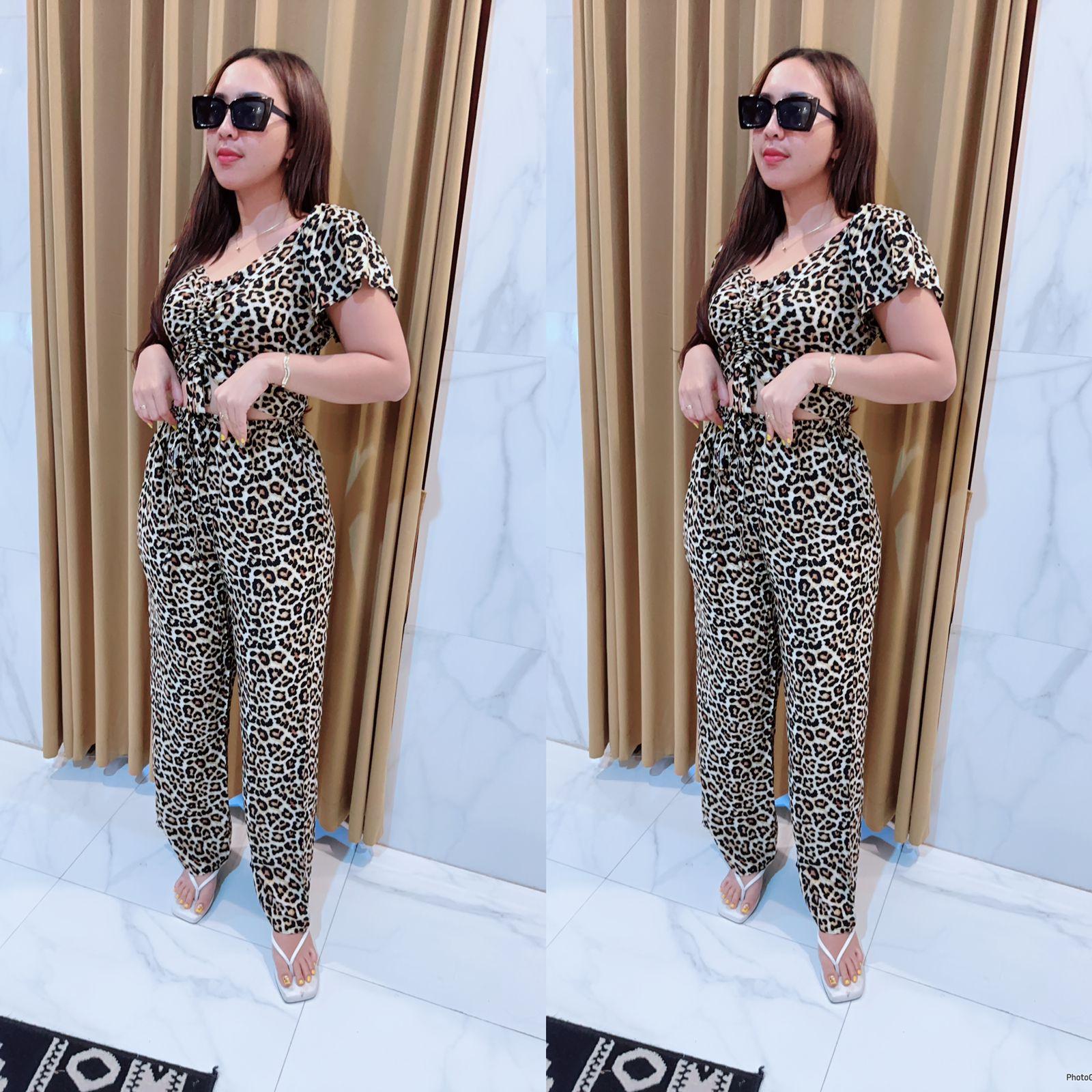 Grosir Natalia | Setelan Atasan dan Bawahan Motif Kayu Bahan Rayon Wanita Baju  Panjang  Leopard Karet Variasi Celana Crop Top Kulot