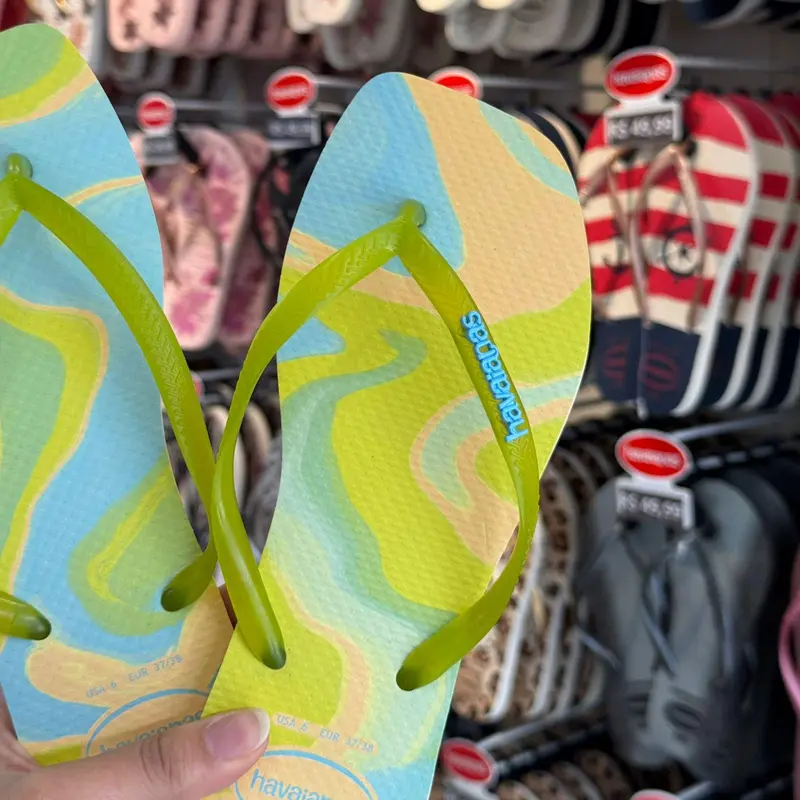 Havaianas Square Jelly Chinelo Brasileiro com Tiras Quadradas Translúcidas