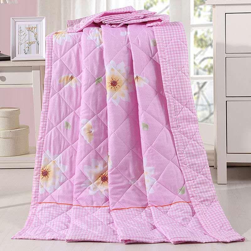 Product Introduction of Factory Direct Supply Summer Blanket Airable Cover Single Double Thin Quilt Gift Quilt Spring and Autumn Duvet Insert Machine Washable Summer Blanket 15