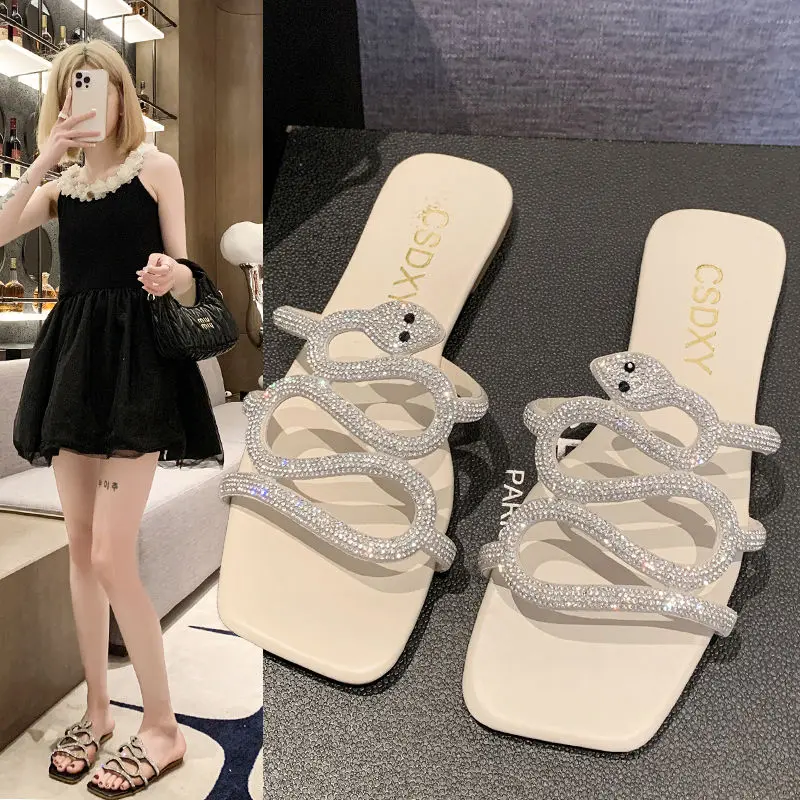 Dép Sandal Đế Bằng Mũi Vuông, Kim Cương Giả, Dành Cho Nữ, Phong Cách Thanh Lịch, Dây Đeo Mắt Cá Chân, Phong Cách Hàn Quốc Gợi Cảm, Mặc Bên Ngoài, Hàng Mới Về Mùa Hè, 2024